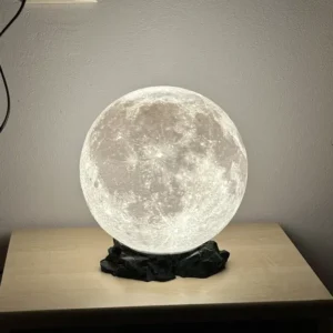 Світильник “Місяць” з пультом — змінює кольори RGB